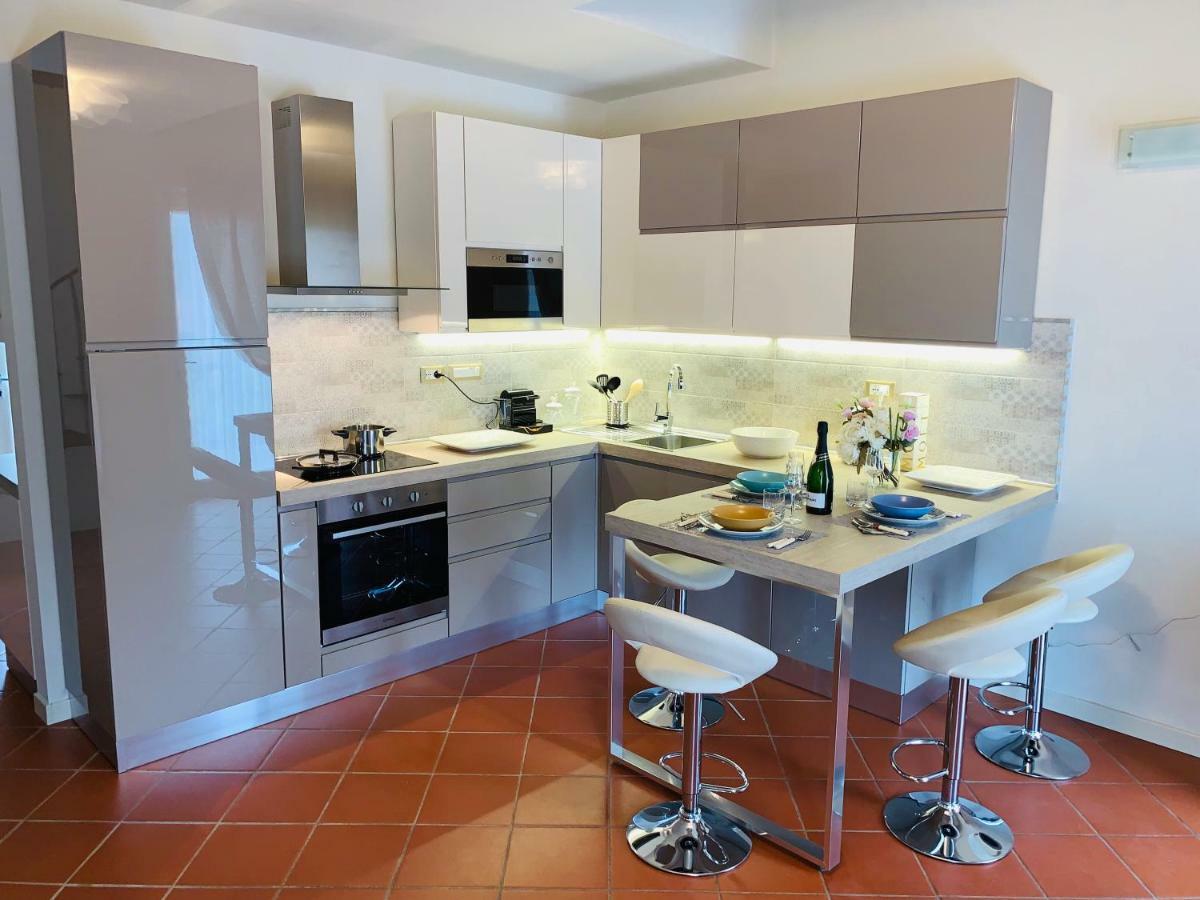 Appartamento Nice Forte Dei Marmi Querceta Εξωτερικό φωτογραφία